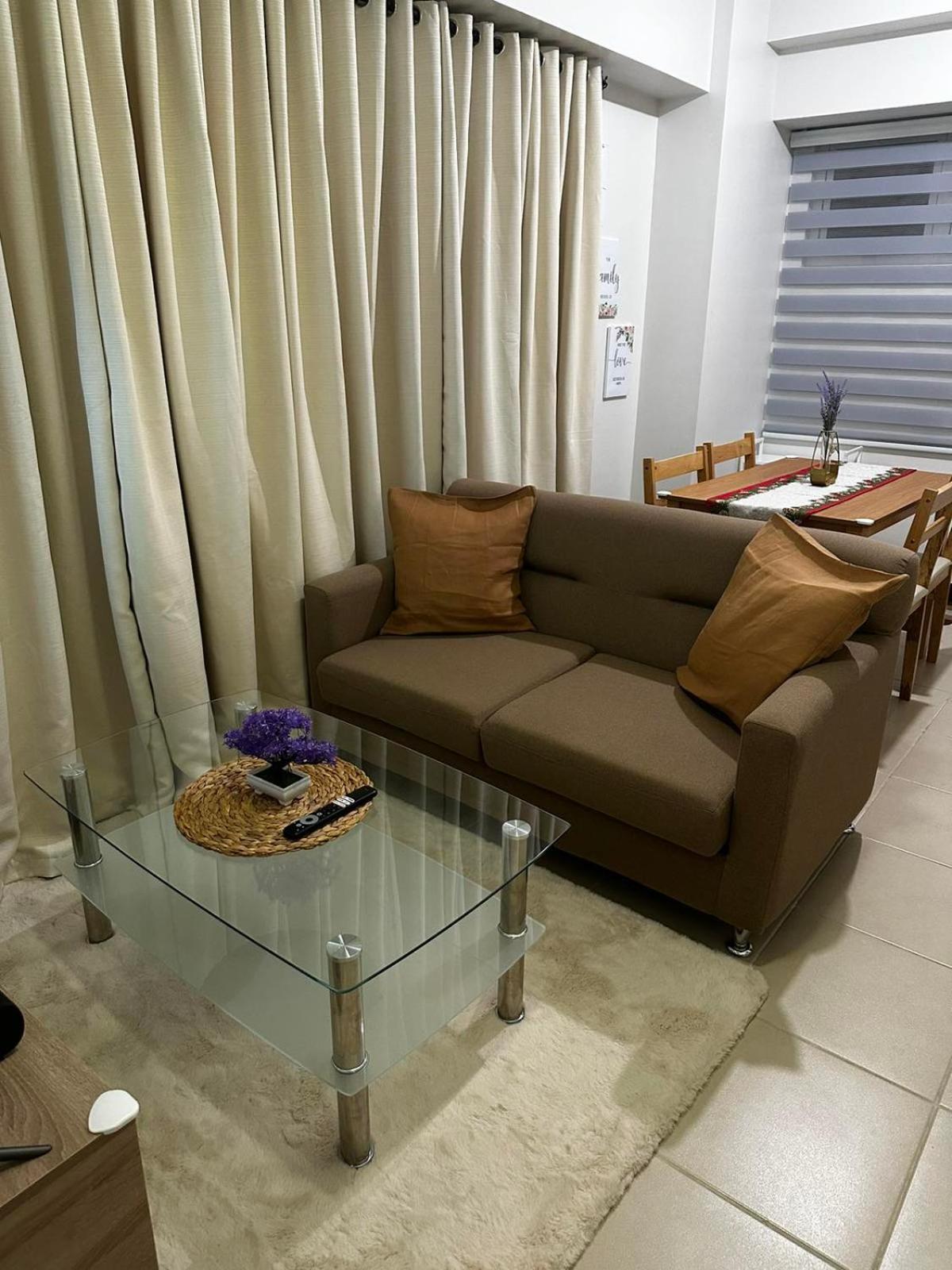 2 Bedroom Condo Unit Near Sm Bf & Naia At The Atherton By Dmci With 2 Balcony Paranaque City Buitenkant foto