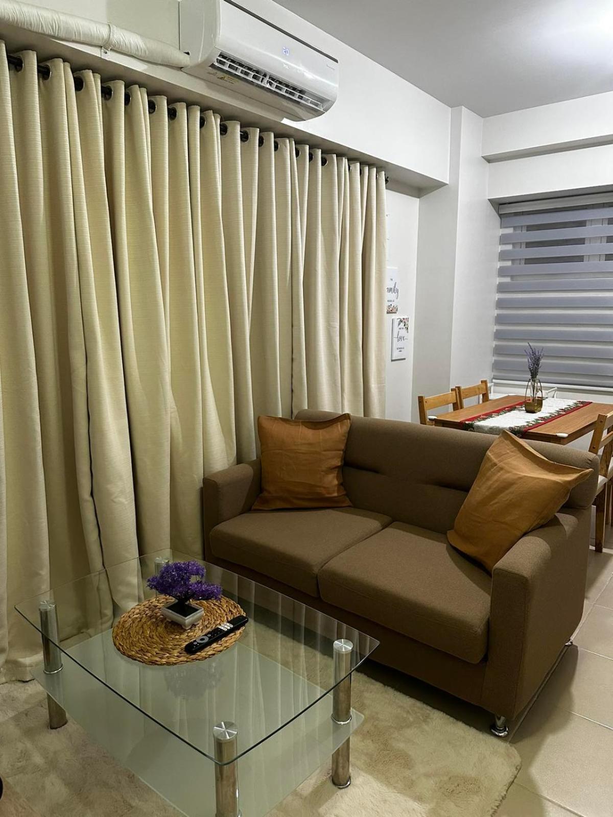 2 Bedroom Condo Unit Near Sm Bf & Naia At The Atherton By Dmci With 2 Balcony Paranaque City Buitenkant foto