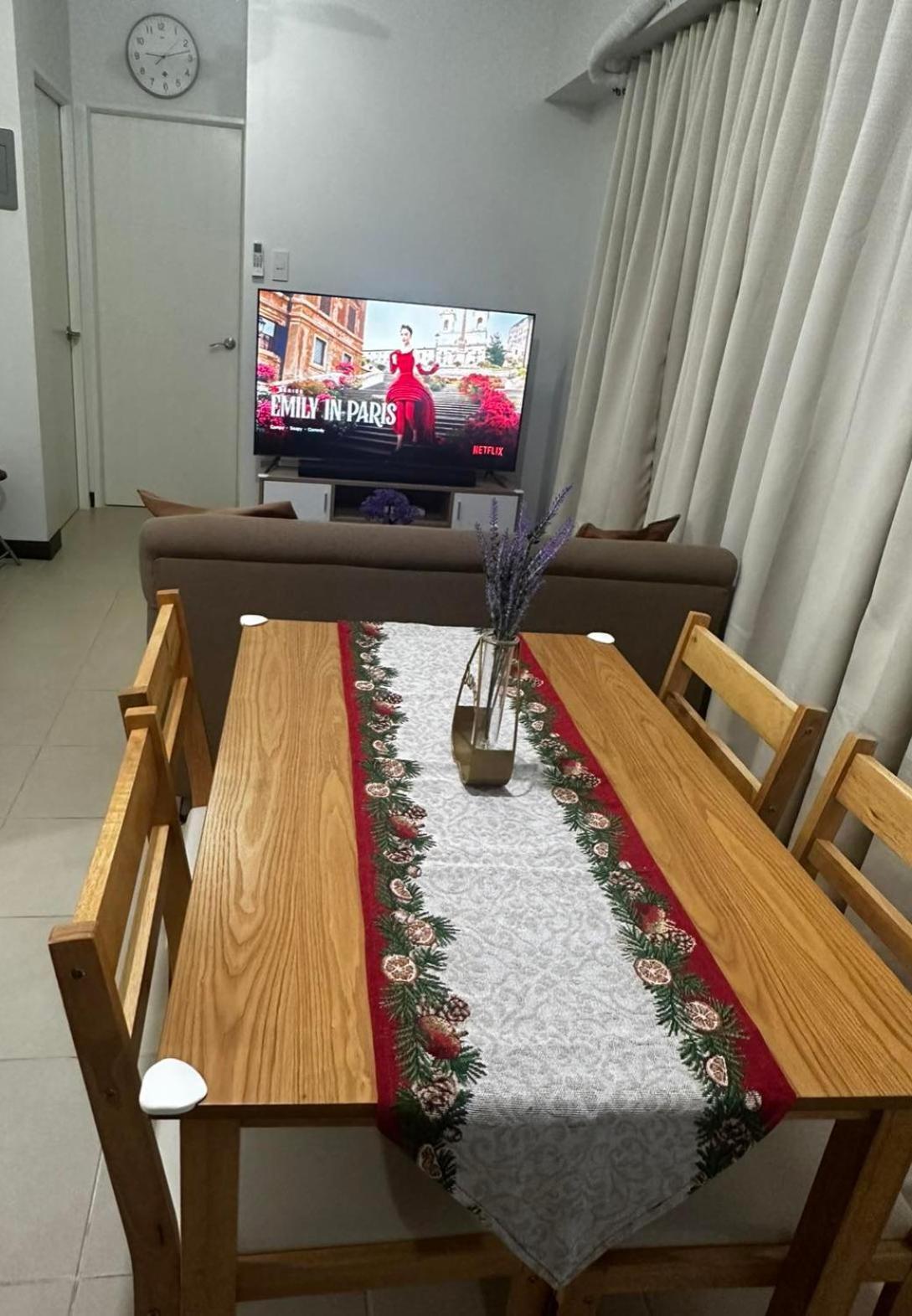 2 Bedroom Condo Unit Near Sm Bf & Naia At The Atherton By Dmci With 2 Balcony Paranaque City Buitenkant foto